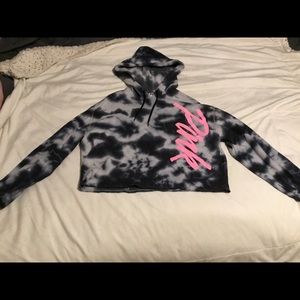 Black tie dye cropped hoodie from pink